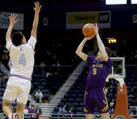 Thermopolis, Wyoming Indian meet for Class 2A boys' title