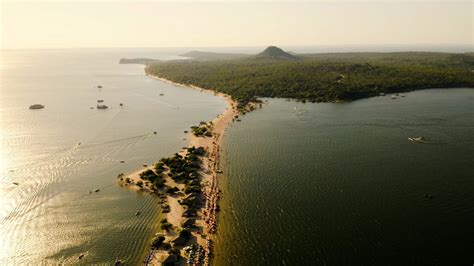 Alter do Chão: Drone views of Brazil's island of love