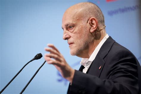 La Liga President announces change for offside decisions