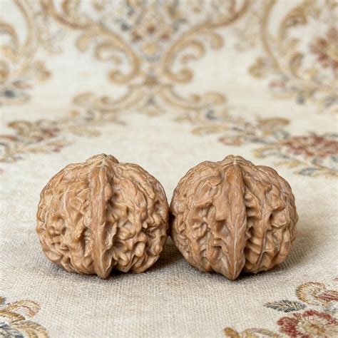 Rare Ginkgo Walnut Hand Massage Balls - Unprocessed Raw Form High Oil ...