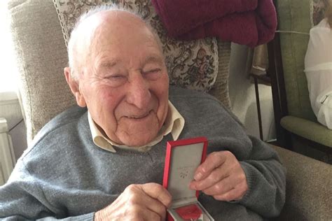 ‘Greatly loved’ D-Day hero from Dorset dies aged 97