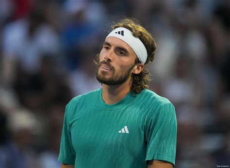 Stefanos Tsitsipas undergoes surgery for chronic injury, withdraws from Beijing