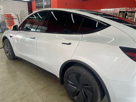 LLumar - Thank you for your support Life cool tint film 31-12-2025 我们的门 ...