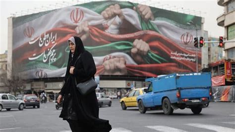 Iran is selling more oil but making less money