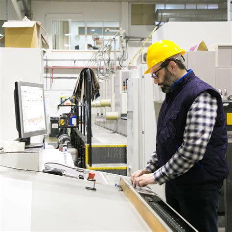 Industrial IoT Solutions for Scalable Industrial Operations