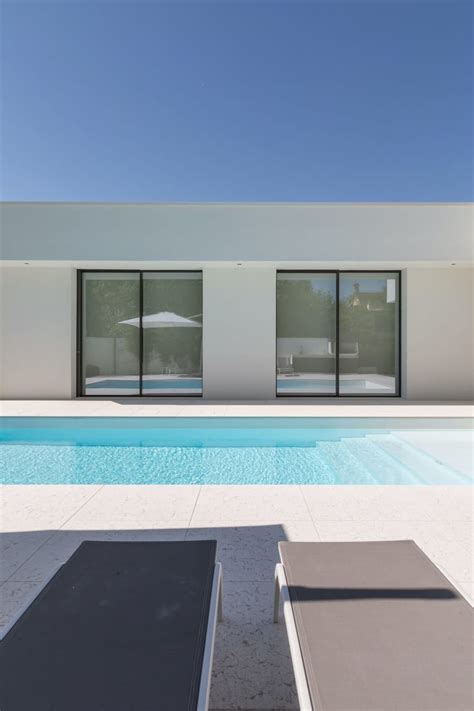 Modern Swimming Pool Concrete | Feel Design | Feel Design