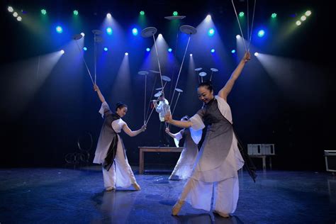 Peking Acrobats take the stage at Stephens Auditorium – Iowa State Daily