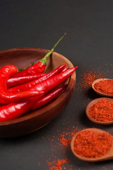 Pimenta provoca hemorroidas? Como aliviar a ardência? Tire dúvidas - Estadão