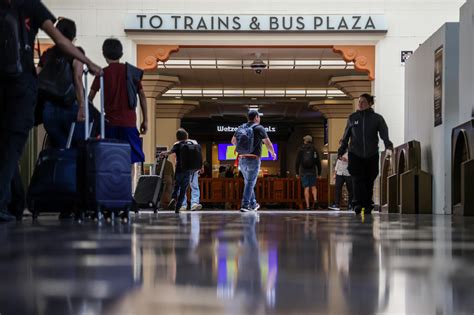 Amid backlash over World Cup parking, LA Metro offers a solution - Los Angeles Times