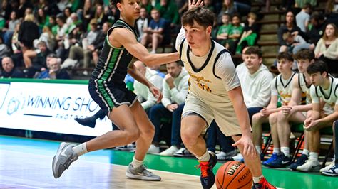 Delta vs Yorktown IHSAA boys basketball sectional final | Our best photos