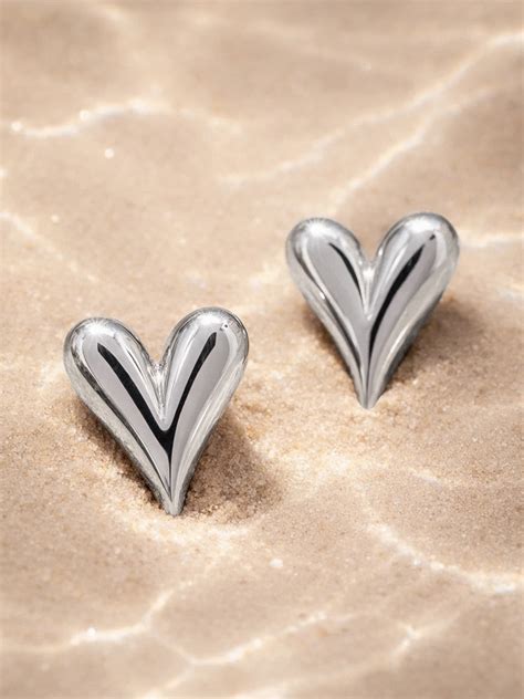 Demi Fine 18K Sleek Silver Heart Stud Earrings | Anti Tarnish – Rubans