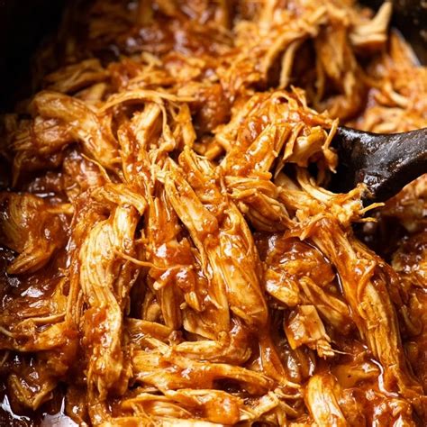 Crockpot BBQ Chicken: Easy, Tender & Juicy Sandwiches - Recipedly