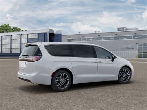 New 2026 Chrysler Pacifica Select Passenger Van in O'Fallon # | Lou ...