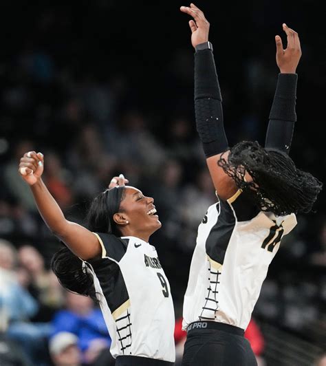 Indiana vs Purdue volleyball photos in spring match at Fishers Event Center