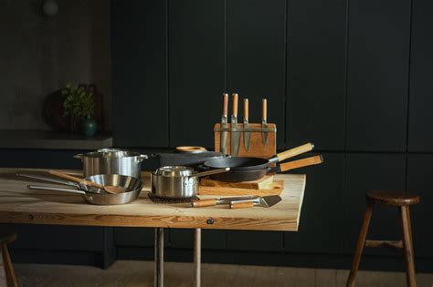 Fiskars Norden steel frying pan, 24 cm | Finnish Design Shop