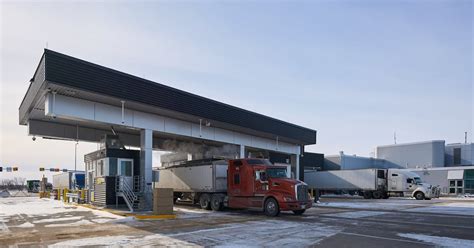 Human smuggling: Jail time for American caught in Manitoba