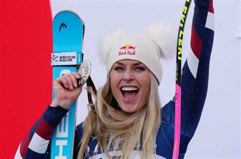 Lindsey Vonn injury history after complex tibia fracture at Olympics