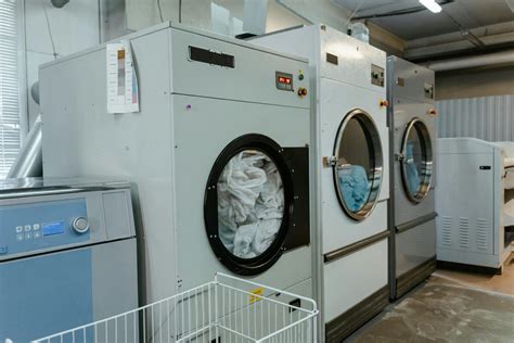 8 ways your dryer is eating your money - Thrifty Jinxy