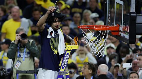 Men's college basketball rankings: Updated Coaches Poll, AP Top 25