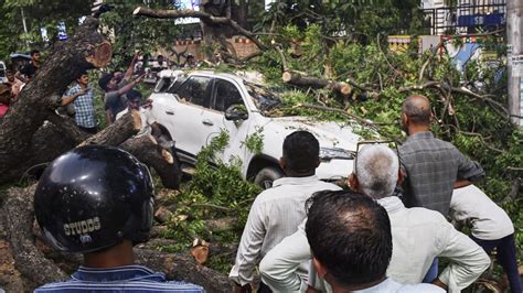 UP storm horror: 101 dead, widespread damage across state