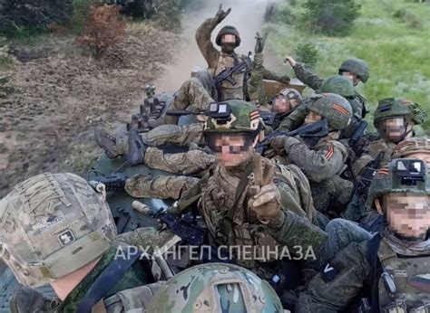 Russian Airborne wearing EMR/Ratnik and multicam : r/camouflage