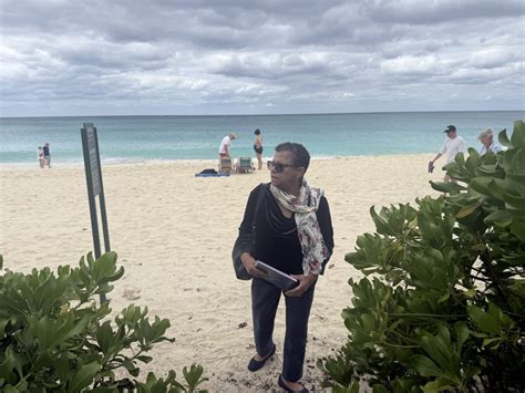 Officials respond to concerns about blocked beach access areas - Cayman ...