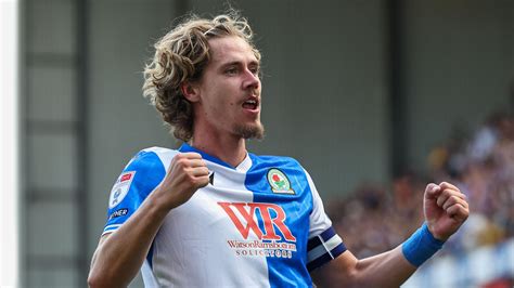 Todd Cantwell: Stand-in Blackburn skipper has 'unquestionable work ethic' - BBC Sport