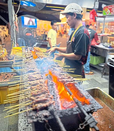 Satay in Malaysia: A smoky, savoury symbol of national unity | The Star