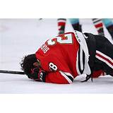 NHL Andre Burakovsky injury update: Blackhawks forward leaves early ...