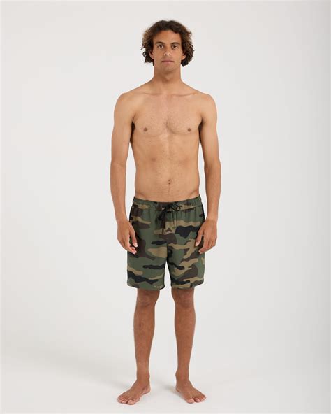 Team Day Short 6" – TENŌRE