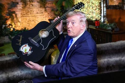 At Graceland, Trump Shares His Burning Love for Elvis