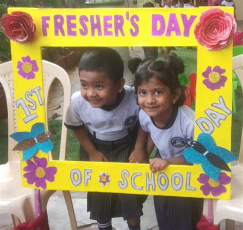 MMET English Primary & High School