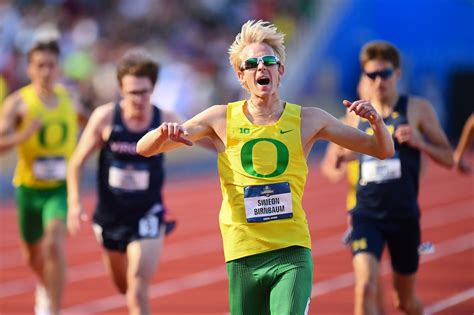 Oregon cleans up in the 1,500 as Duck men take 5th at NCAA track ...