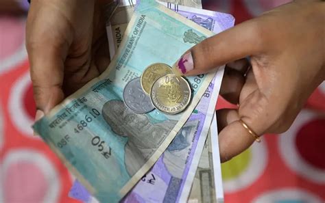 FPI outflows hit ₹1.92 lakh cr in 2026 as AI trade draws capital abroad