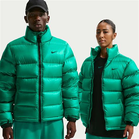 Sportswear Zip Garage Puffer Jackets. Nike CA