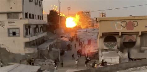 Israeli airstrike destroys Gaza City mosque near displacement camp