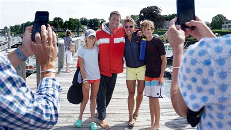 Man's swim from Providence to Newport will raise money for ocean