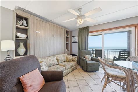 Beacher's Lodge Balcony Suite #409 - Apartments for Rent in St ...