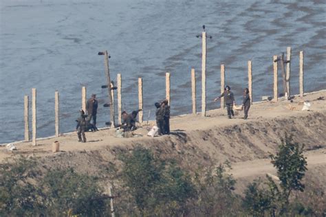North Korean artillery pointed south stirs concern at border ...