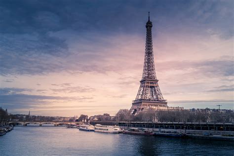 Paris Weather in December · PageWeather
