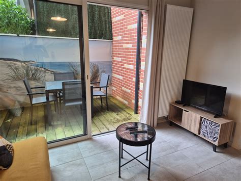 Quiet downtown studio, terrace, parking - Flats for Rent in Arcachon ...