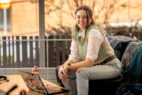 History grad has her eyes set on law school | RIT