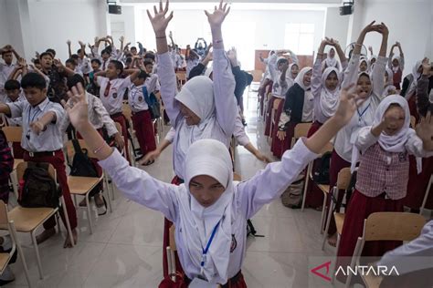 Mensos: Satu tahun Sekolah Rakyat jaring ribuan buruh-anak jalanan ...