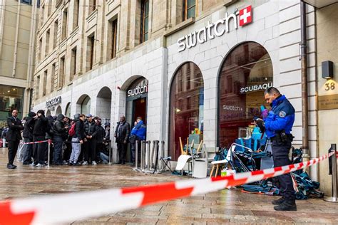 A New Swatch Model Is Introduced, and a Case Study in Overexcited 'Drop ...