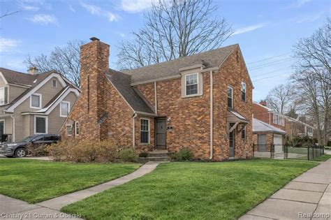 900 Meridan St, Dearborn, MI 48124 | Realtor.com®