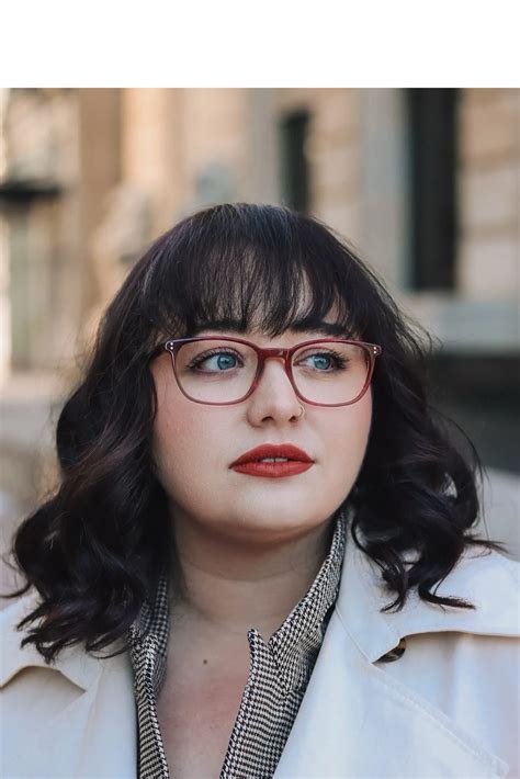 Progressive Lenses vs. Bifocals | What’s the Difference?