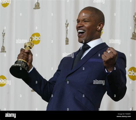 Hilary Duff : r/CelebsBootyTreasure - MSF Resources