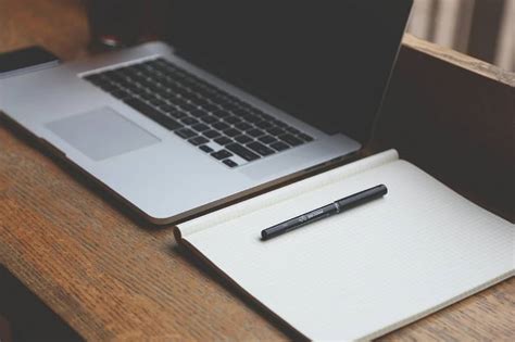 Becas del 50 % para maestrías virtuales en España: ¿cómo participar ...