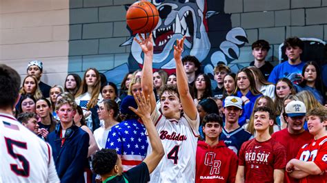 Old Rochester boys basketball loses to Cathedral in Div. 3 Sweet 16