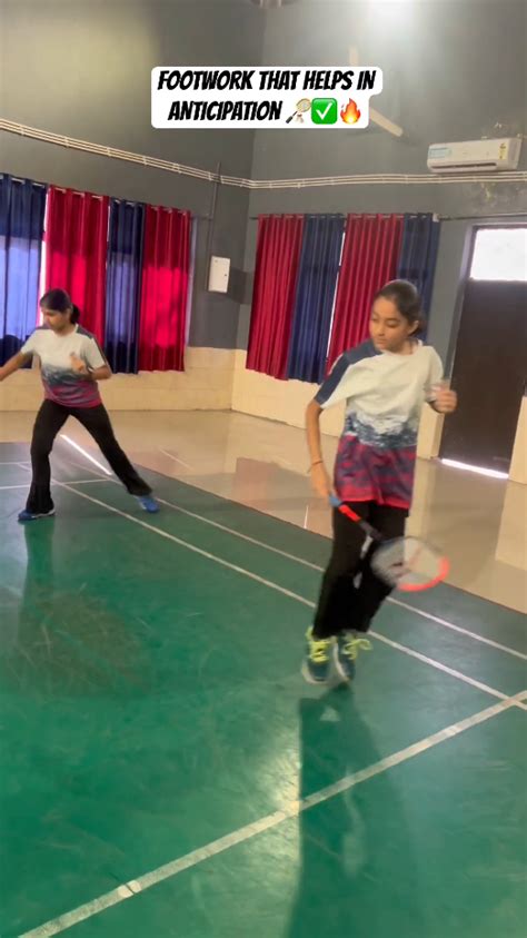 Footwork drills for faster badminton reactions